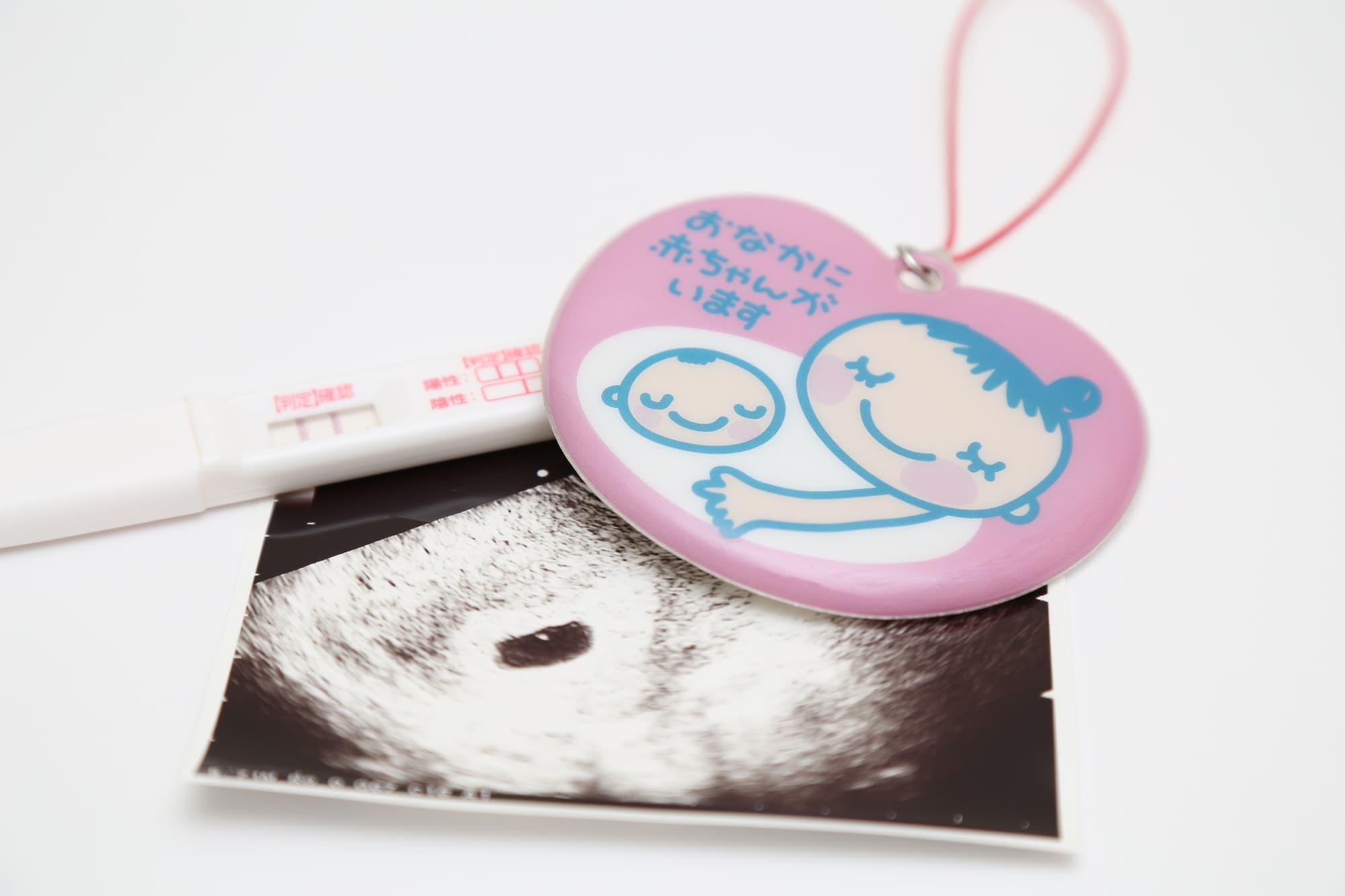 女性の鉄不足は不妊の原因や、胎児の鉄不足に繋がり、流産雨や早産にも。さらに妊婦の貧血や産後うつにも。　　